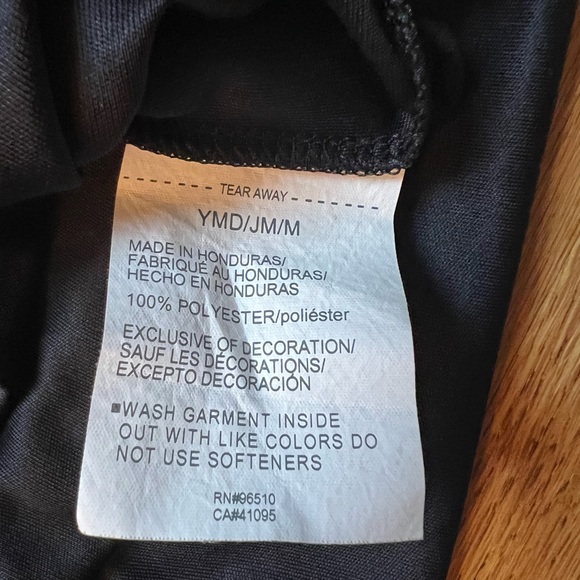 Under Armour tshirt, size youth medium - Picture 2 of 5